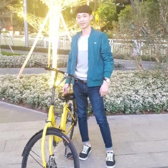 李伟的第一张照片--辽源认干亲服务网